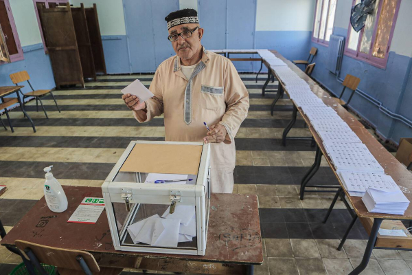 Algerian elections.jpg